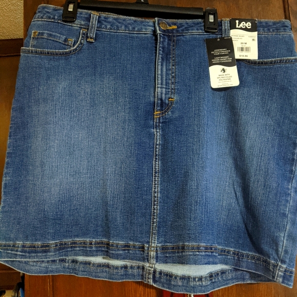 Lee Dresses & Skirts - Lee blue jean skorts